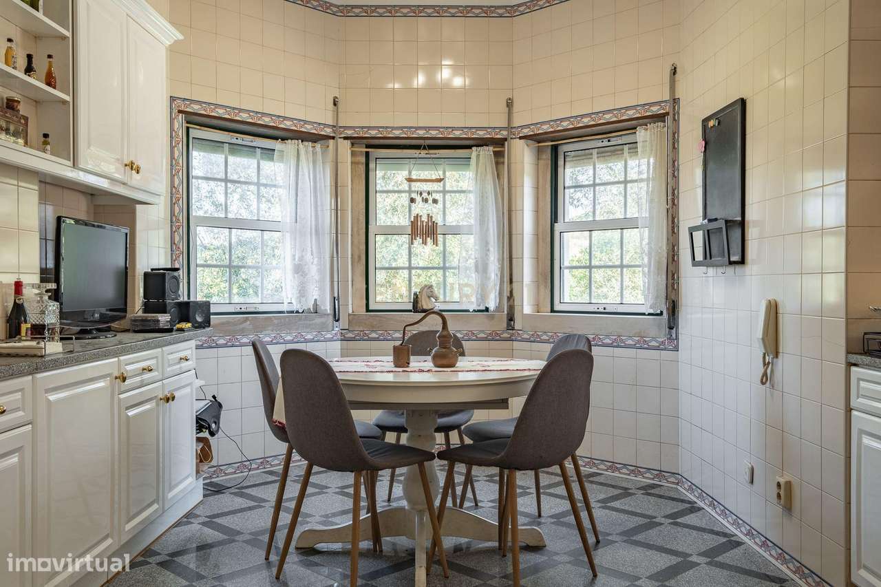 Moradia rodeada pelo campo-11