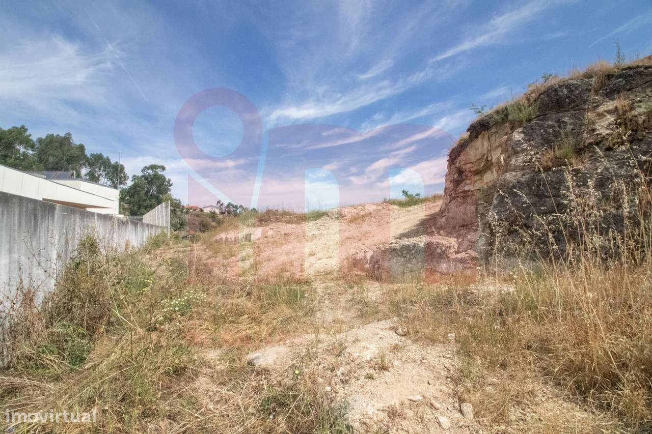 Terreno Urbano  Venda em Roriz,Santo Tirso-15