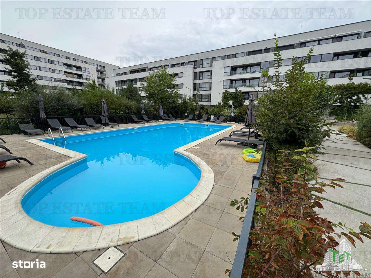 Apartament cu 2 camere de vanzare intr-un complex cu piscina parc Sect