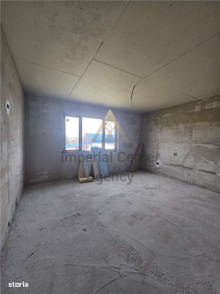 CASA P+ 1E  si  TEREN 500 MP DE VANZARE IN ANDRASESTI-4
