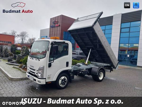 Isuzu M21 TH - 15