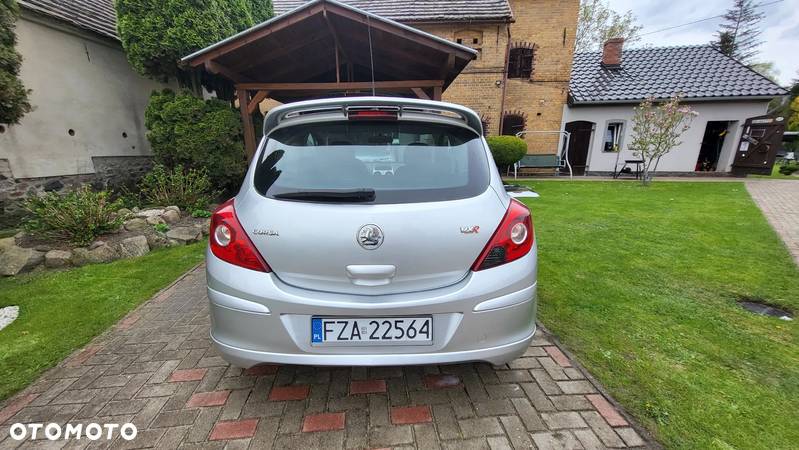 Opel Corsa - 4