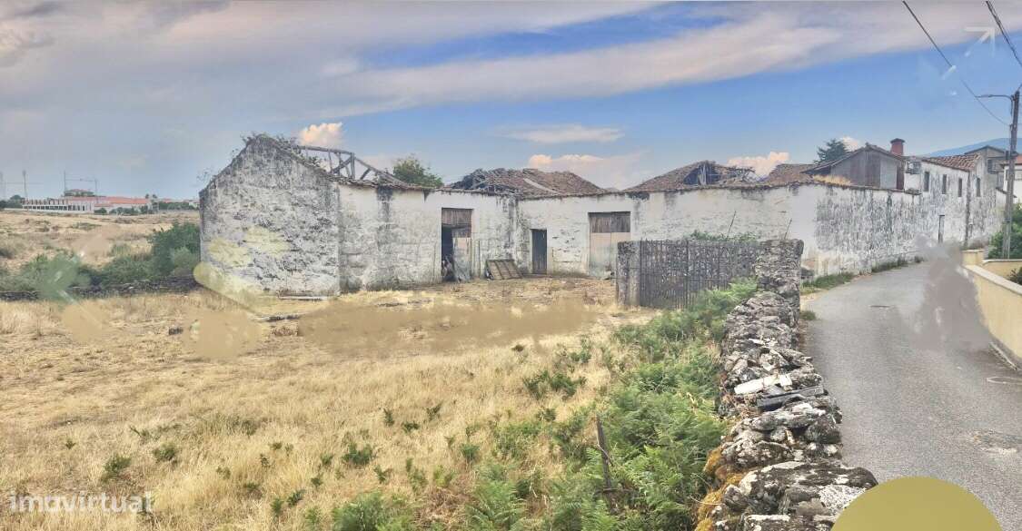 Quinta dos Sonhos em Chaves, Vila Real: Casa para recuperar T6 duplex-9