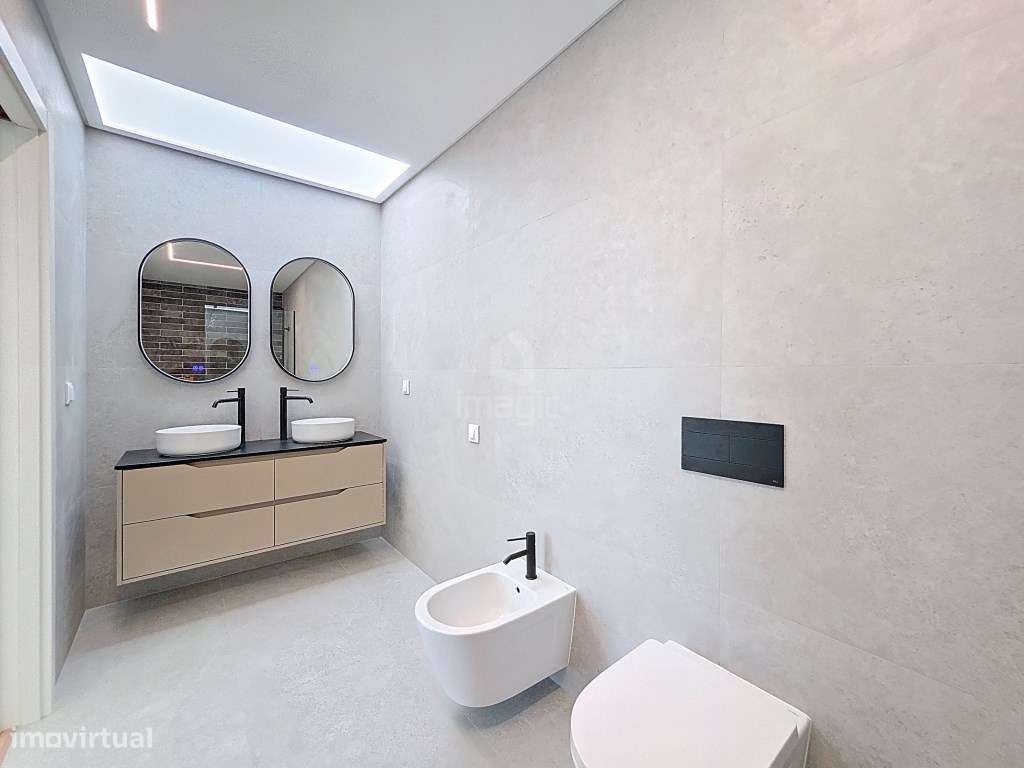 MORADIA T4 NOVA EM MAFRA.-17