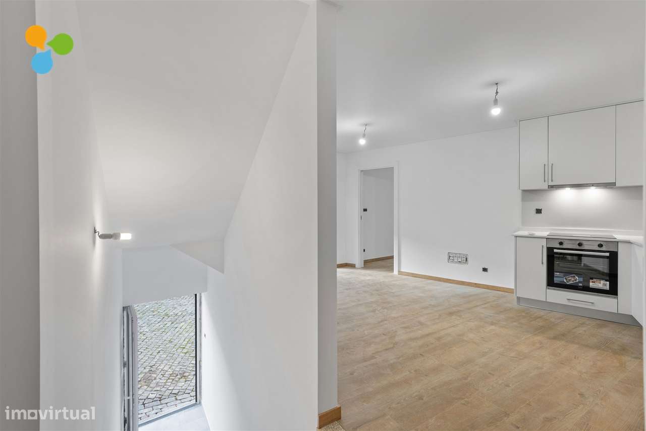 Moradia Duplex Remodelada - Fundão - Grande imagem: 4/17