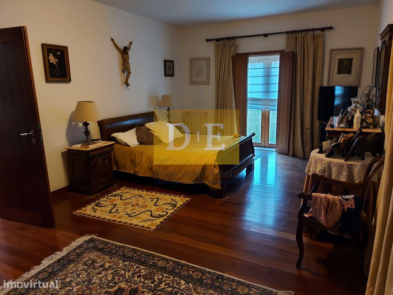 Moradia de 4 Frentes em Zona Nobre de Leca da Palmeira-37