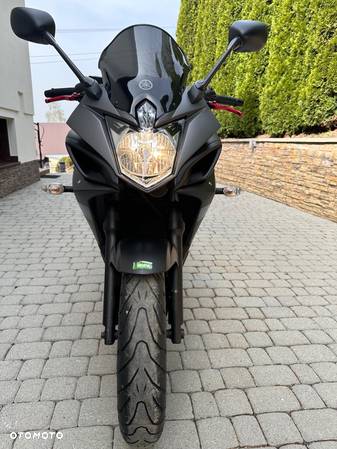 Yamaha XJ - 9