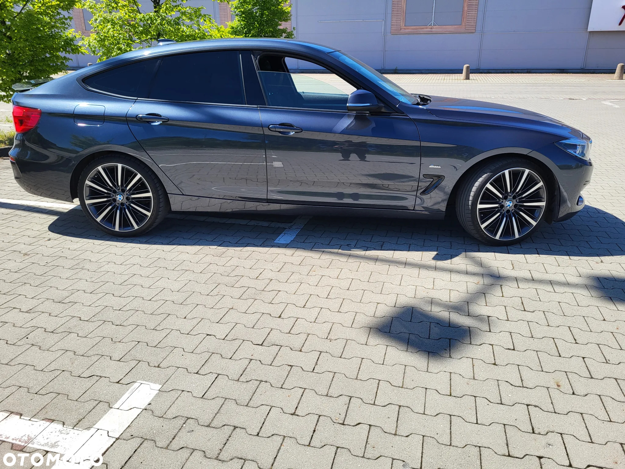 BMW 3GT 318d Sport Line - 4