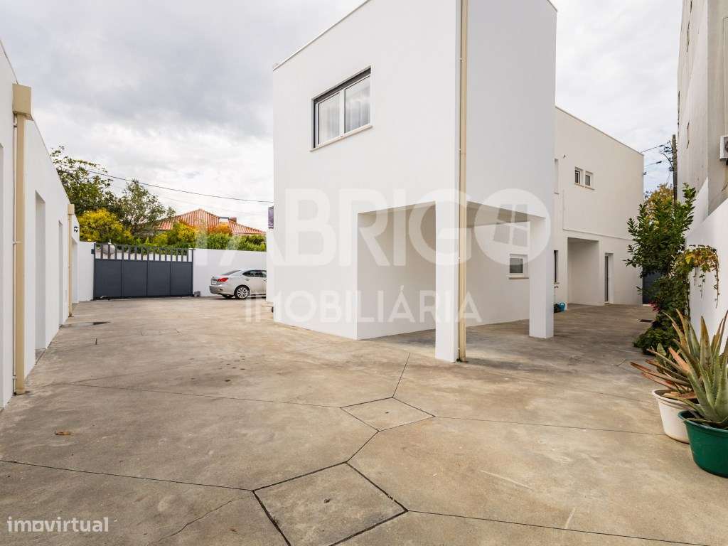 T4 Duplex no centro da Marinha Grande-39