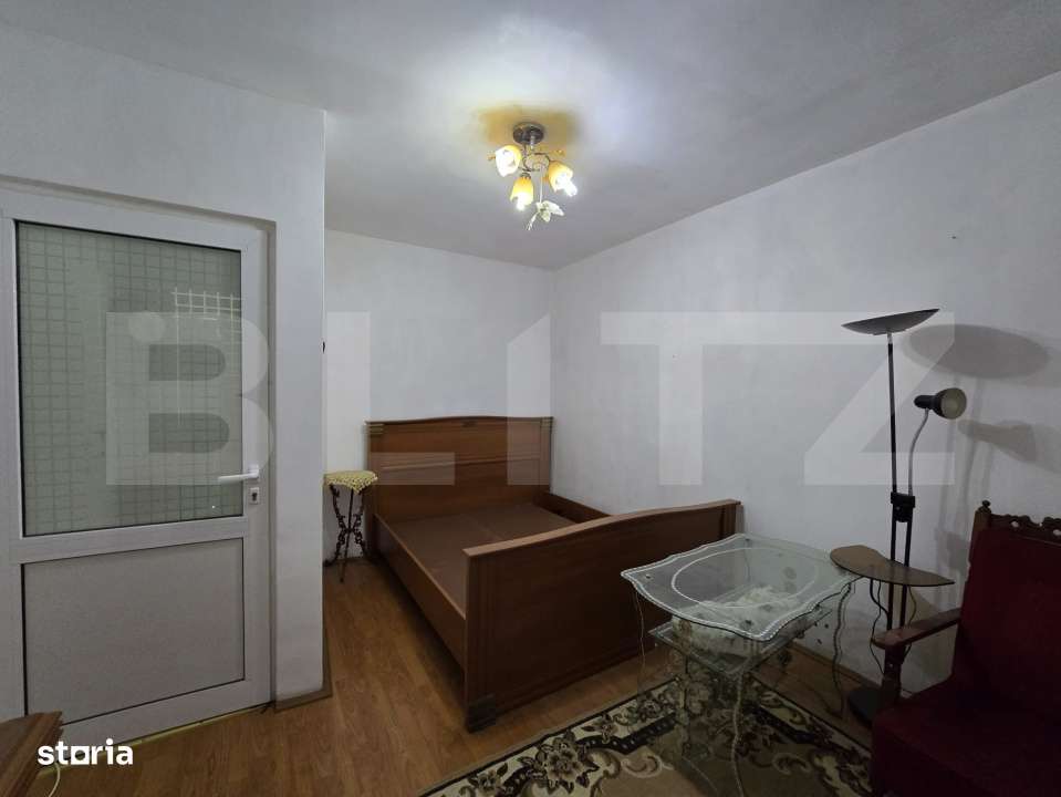 Apartament cu 2 camere, decomandat Zona Sara - Imagine principală: 2/7