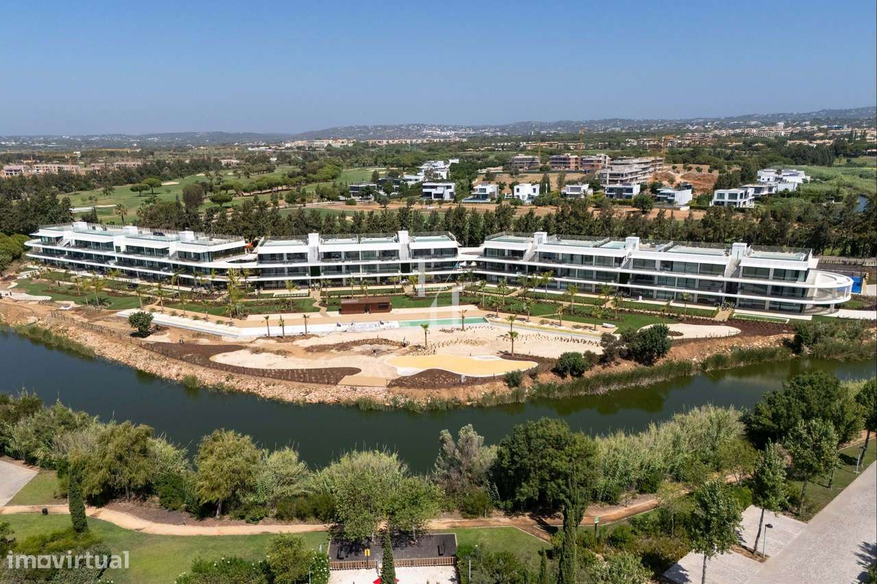 Penthouse Duplex T3 para venda no The Creek em Vilamoura - Grande imagem: 2/21