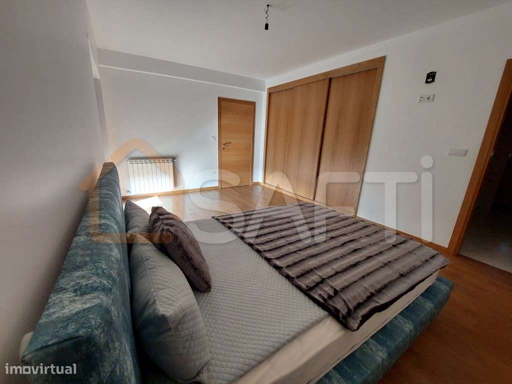 Moradia T8 como NOVA - Grande imagem: 3/36