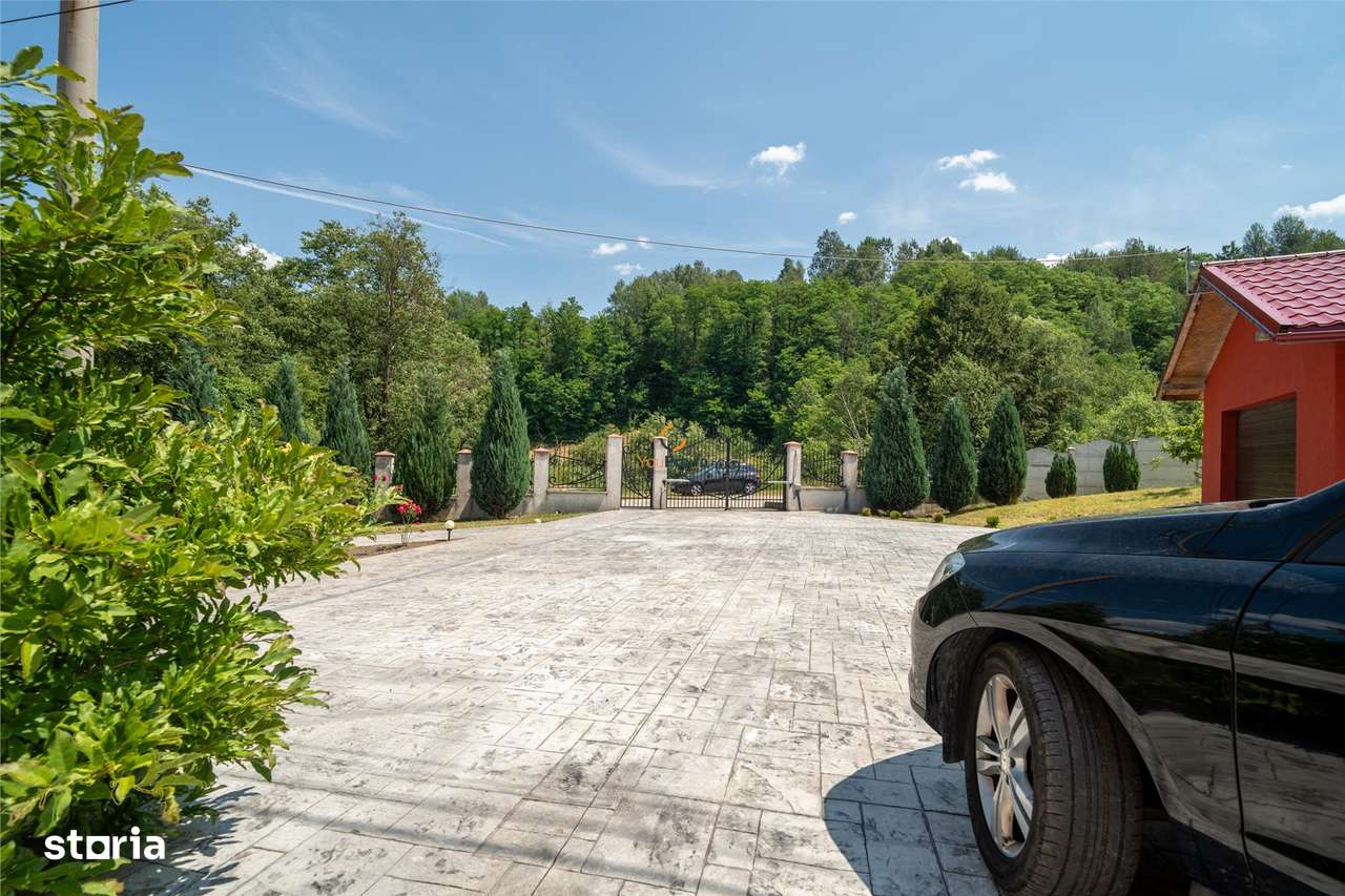 Fara Comision Vila Exclusivista langa Statiunea Straja-10