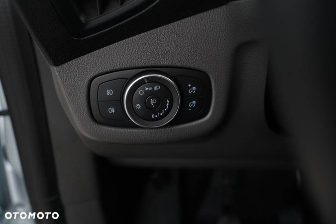 Ford Transit Connect - 12