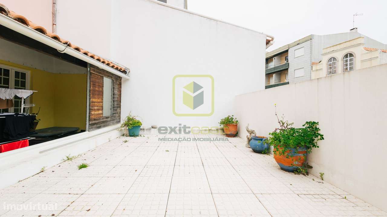 Moradia T4 na zona histórica-28