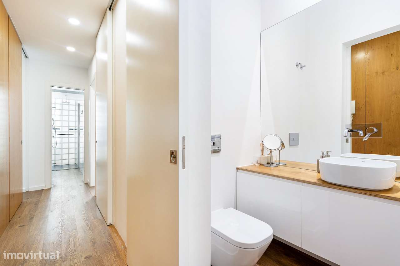 Apartamento T3 Totalmente Remodelado | Penha de França-18