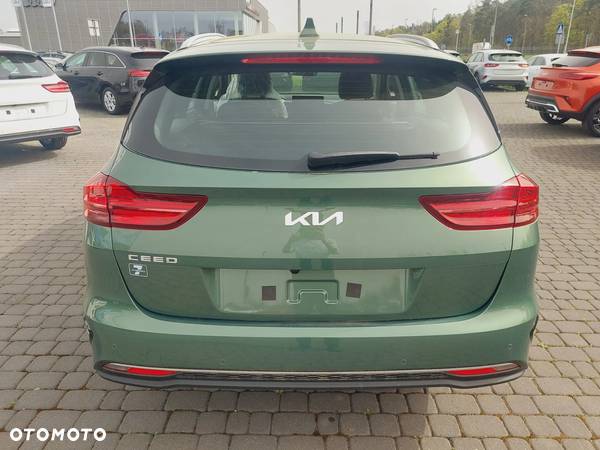 Kia Ceed 1.5 T-GDI M - 6