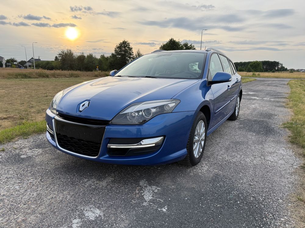 Renault Laguna III (2007-) 1.5 dCi Exception 2015