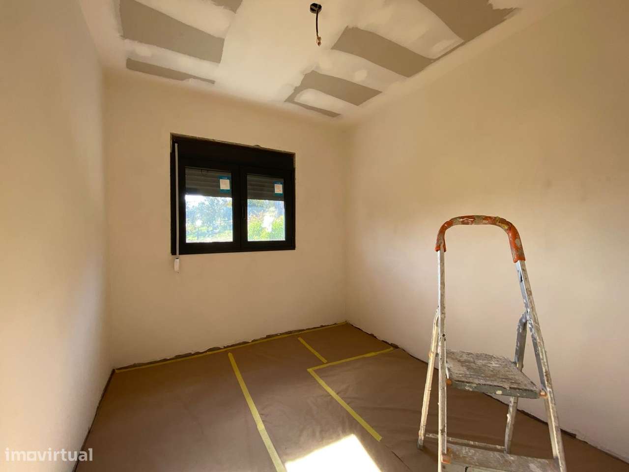 Moradia 3+1 / Terreno / Espite / Ourém-9