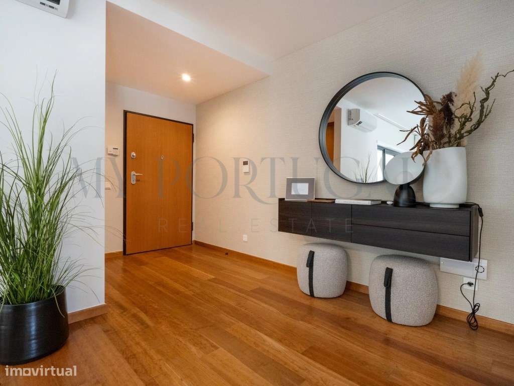 Elegância e Modernidade: Moradia T4 de Luxo com Rooftop em Alcochete-6