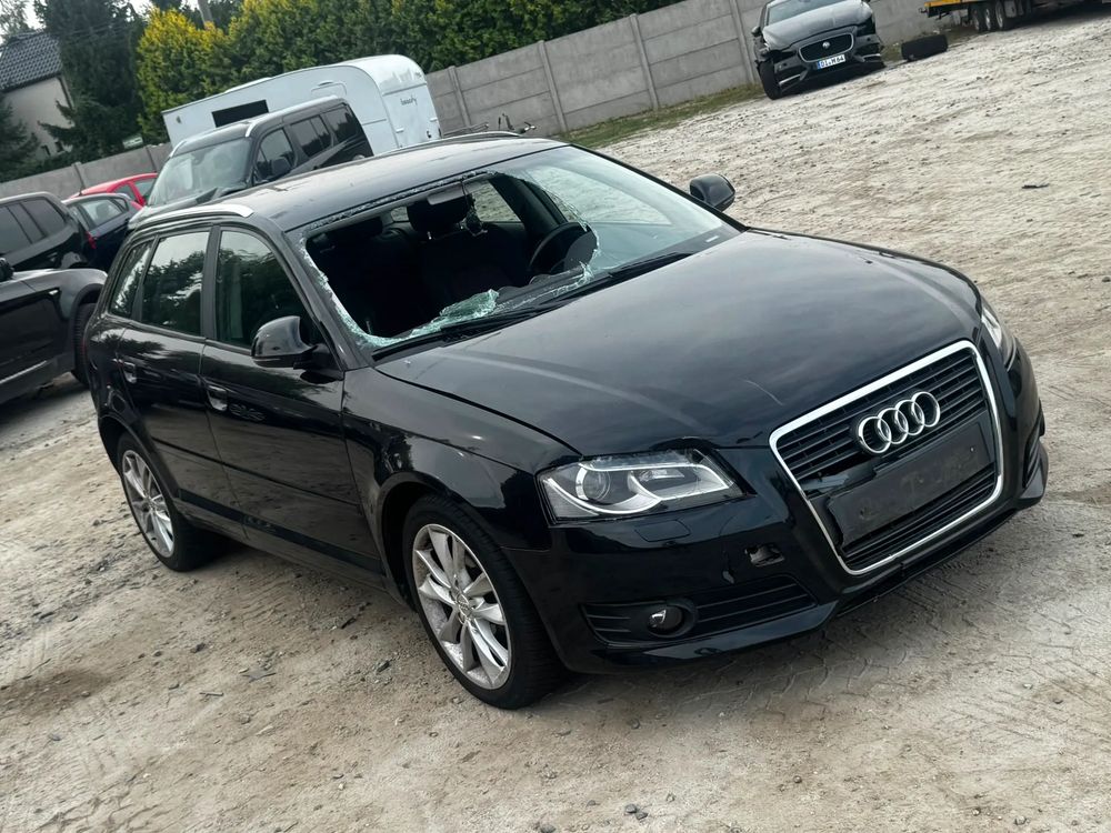 Audi A3 8P (2003-2012) 1.8 TFSI Attraction S tronic 2010