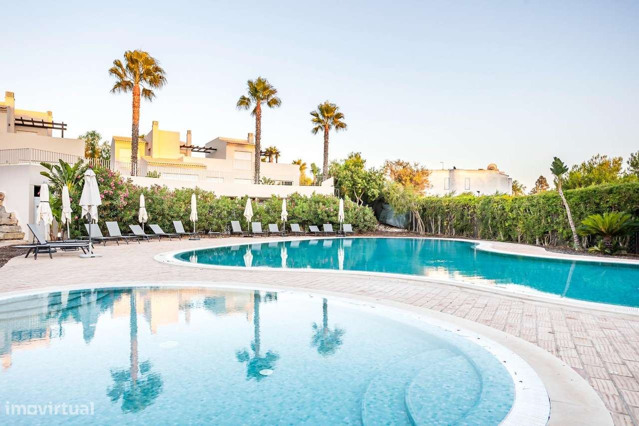 Conforto e Exclusividade: Moradia em Condomínio Privado - Grande imagem: 4/37