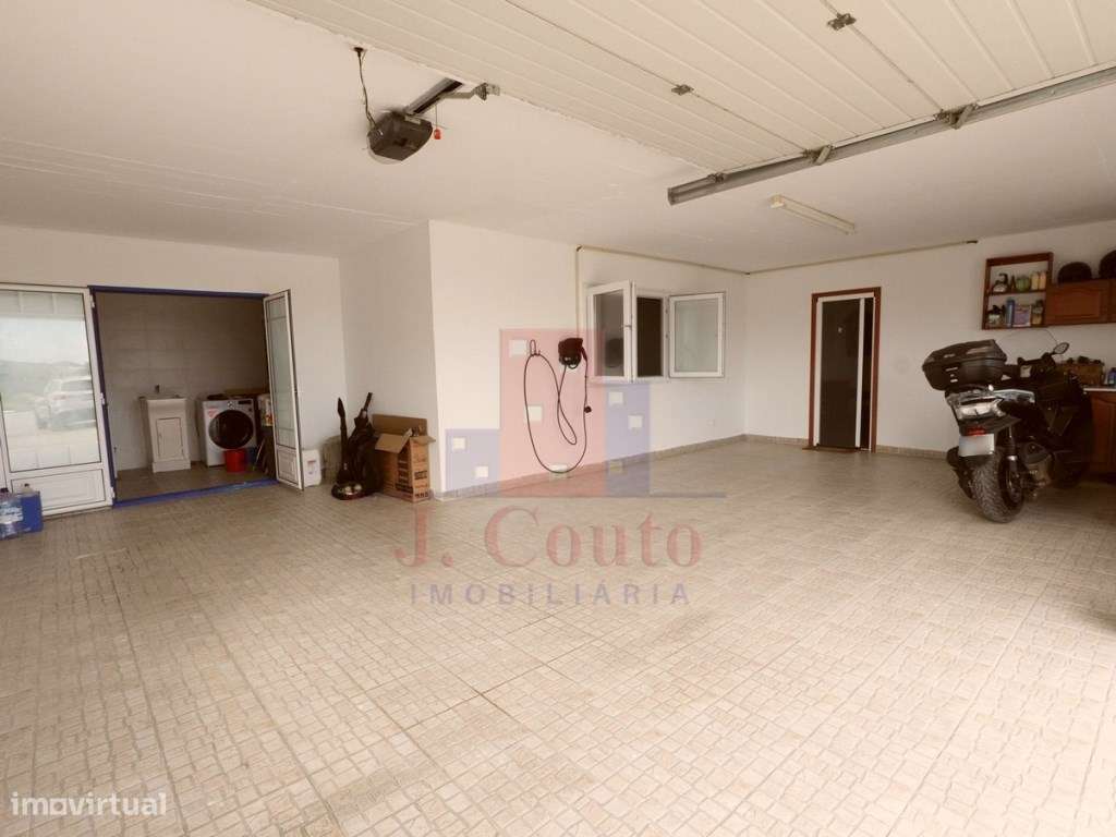 Moradia T5 | Piscina | Terreno | Vistas panorâmicas-50