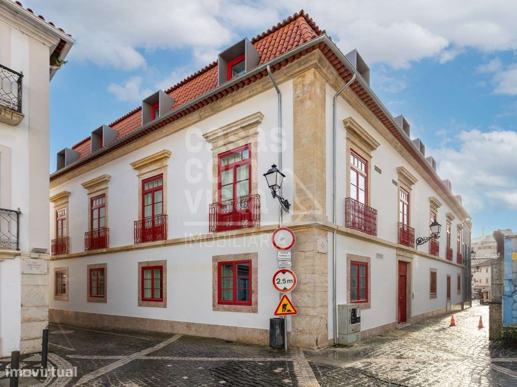 Apartamento T0+2 no Centro de Leiria Modernidade, Conforto e Locali...-14
