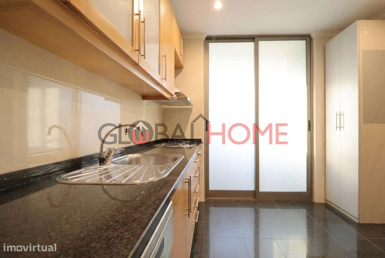 Duplex T2+1 com vista mar em Canidelo-13