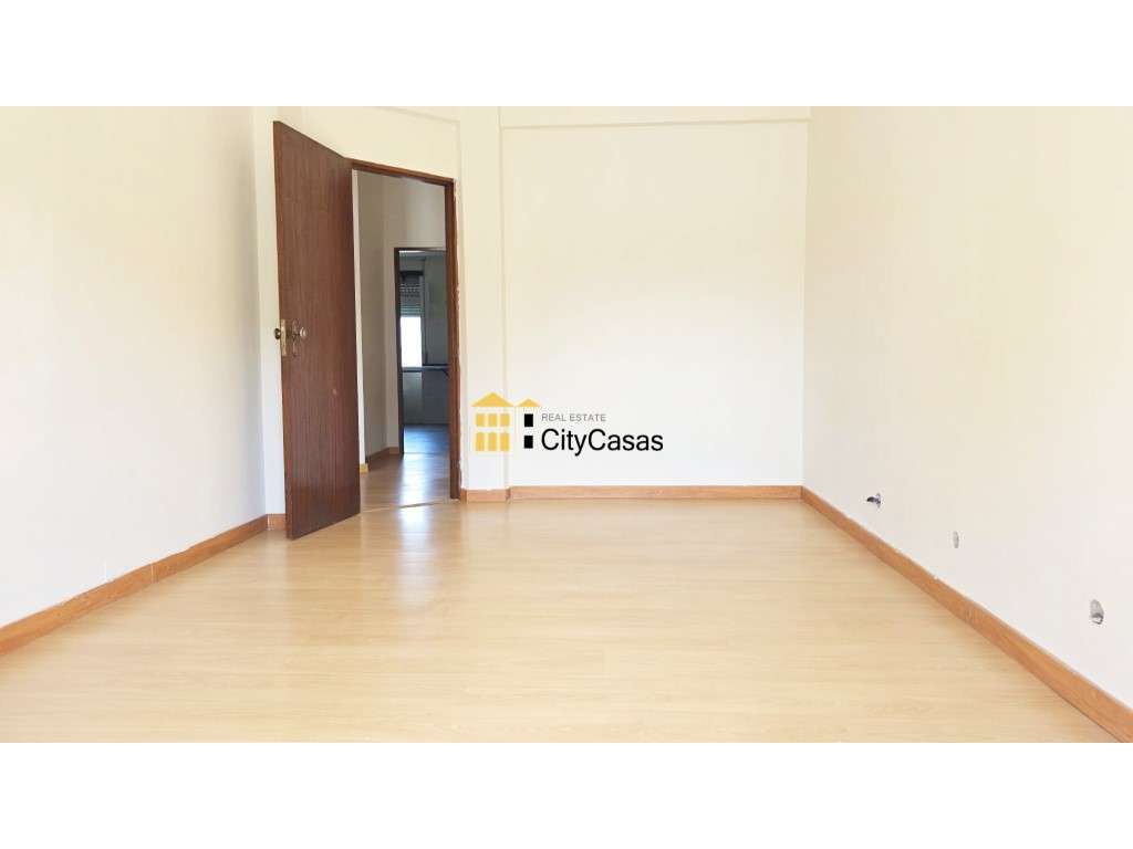 Apartamento T2 em Leça da Palmeira-11