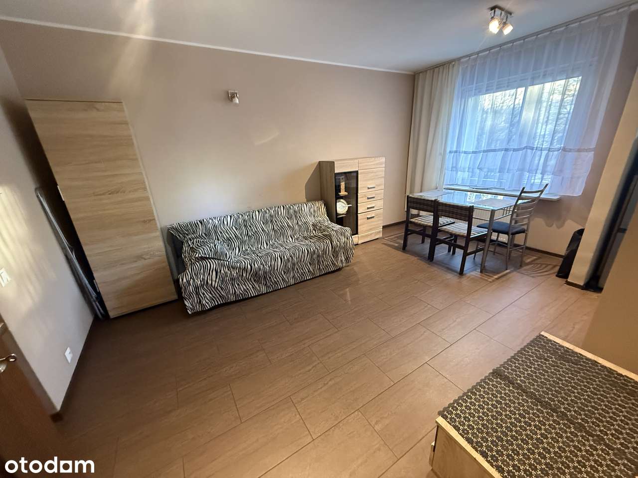 Funkcjonalne 2 pokojowe mieszkanie HALEMBA-13