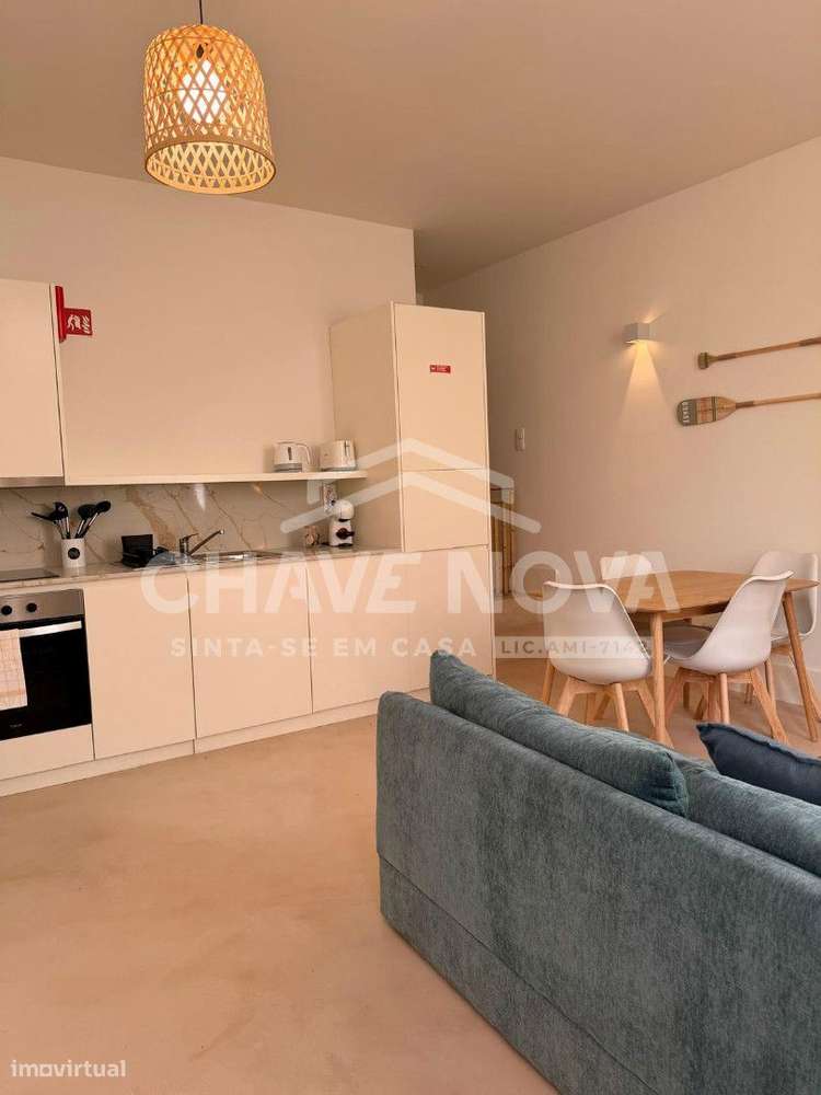 T1 Mobilado c/ Terraço – Escada dos Guindais, Porto - Grande imagem: 5/24