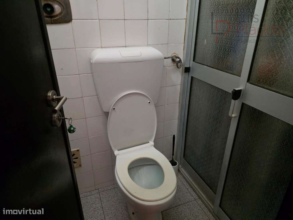 SNACK-BAR/RESTAURANTE NO CENTRO DA CIDADE-12