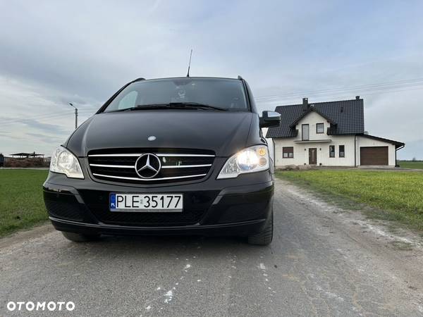 Mercedes-Benz Viano - 10