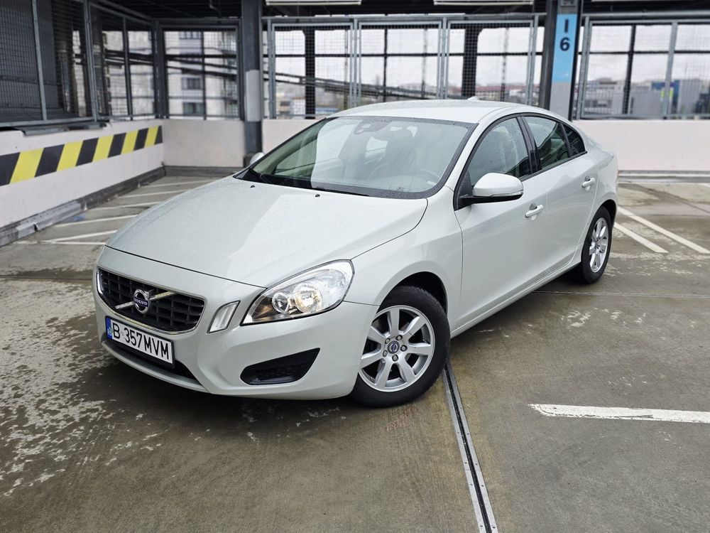 Volvo S60 II [2010 - 2018] D3 Start-Stop Kinetic 2012