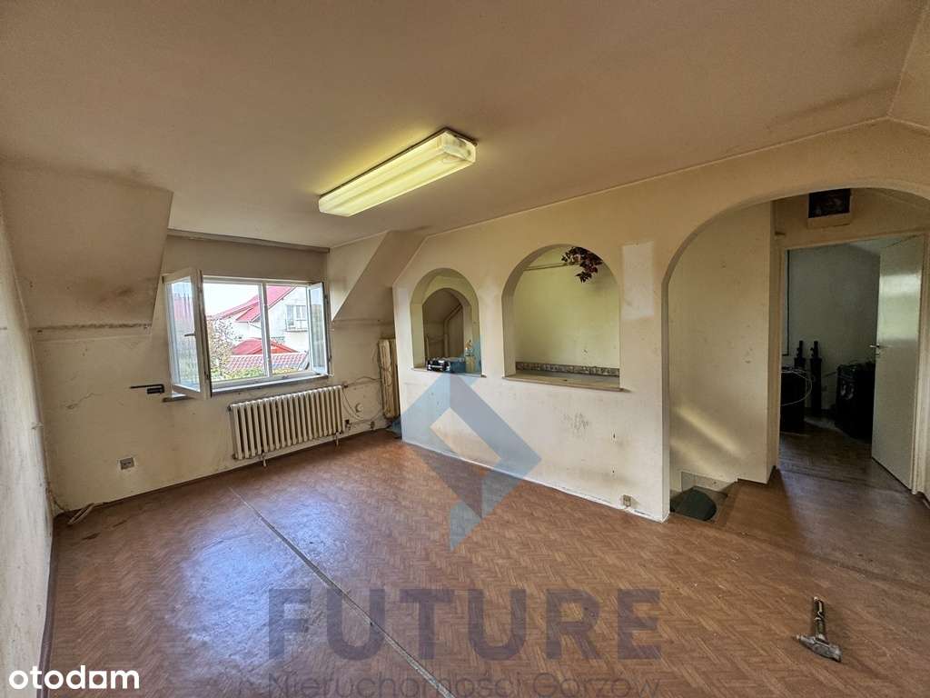 Dom wolnostojący Wojcieszyce - duże garaże-11