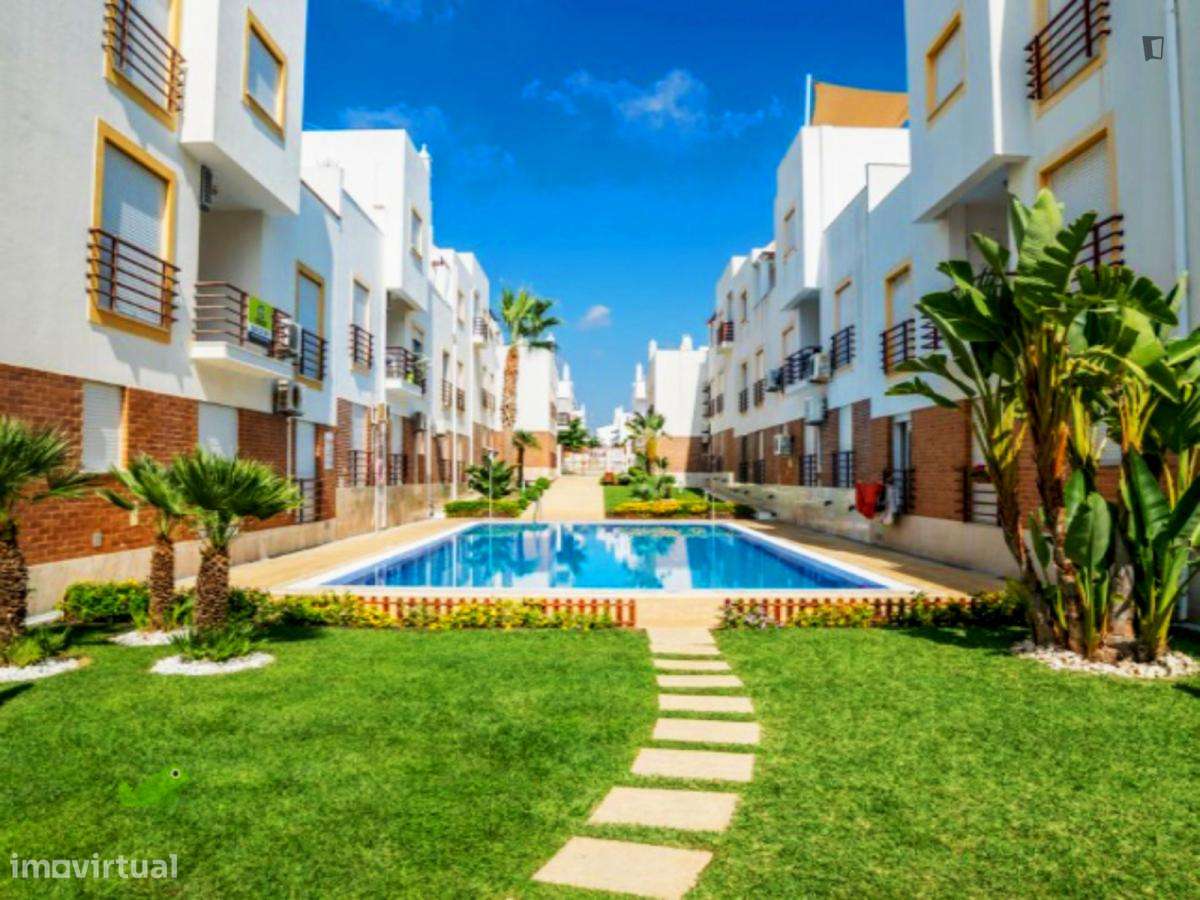 Apartamento com 2 quartos - localizado em Tavira - Grande imagem: 4/7