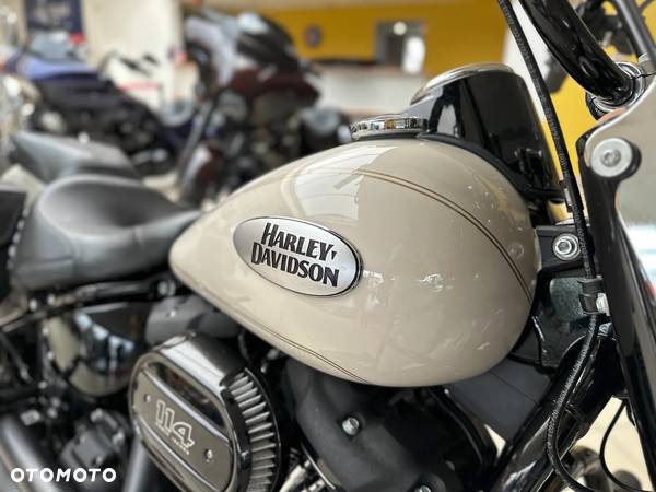 Harley-Davidson Softail Heritage Classic - 13