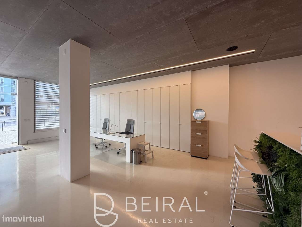 Espaço comercial espaçoso e luminoso no centro de Lisboa-5