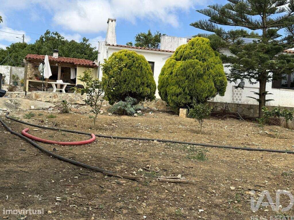 Casa / Villa T3 em São Bartolomeu dos Galegos e Moledo de 190,00 m2 - Grande imagem: 1/30