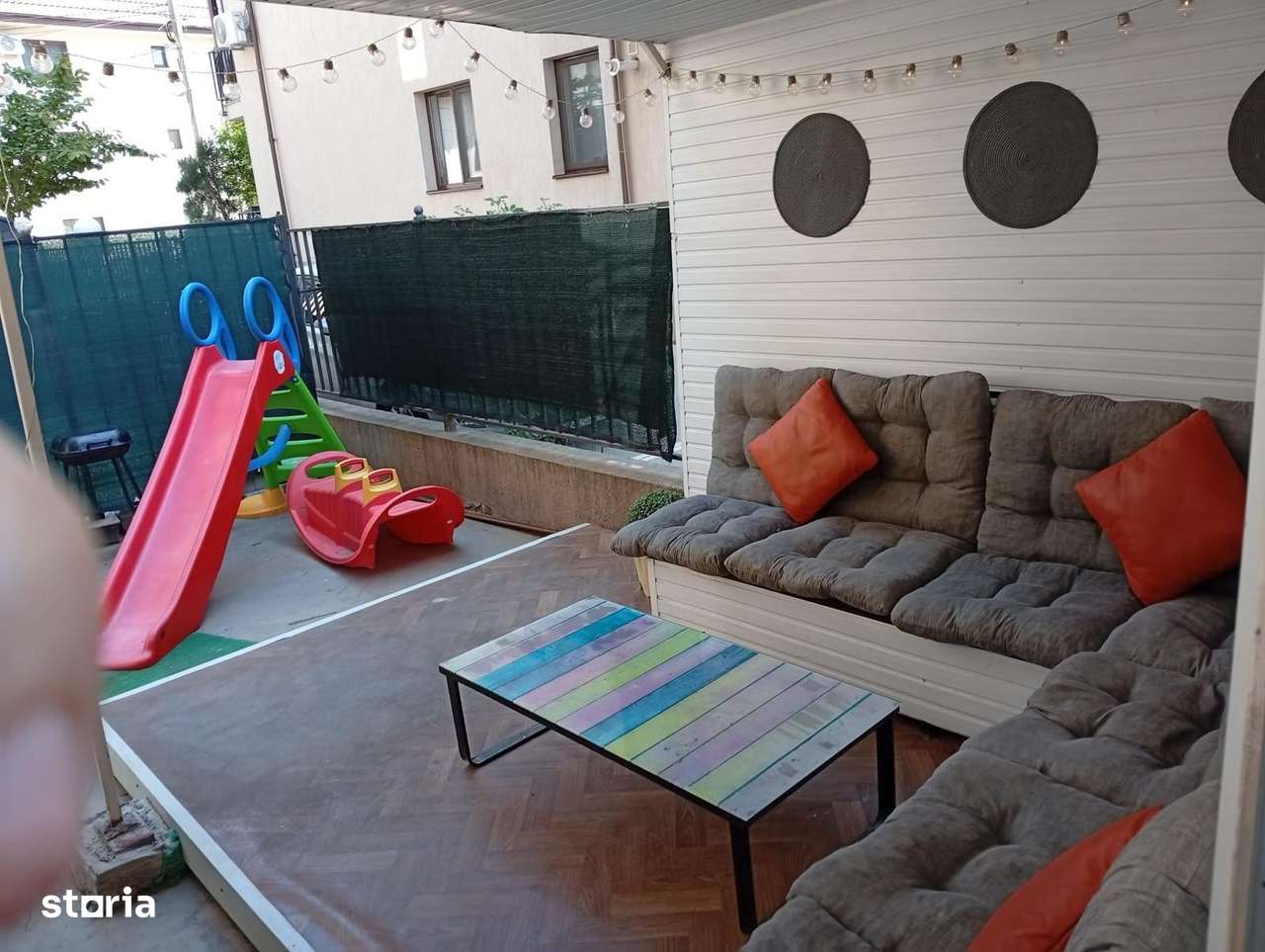 AP. 4 CAMERE - CURTE 54MP, PARCARE INCLUSA, MOBILAT MODERN,COMISION 0%