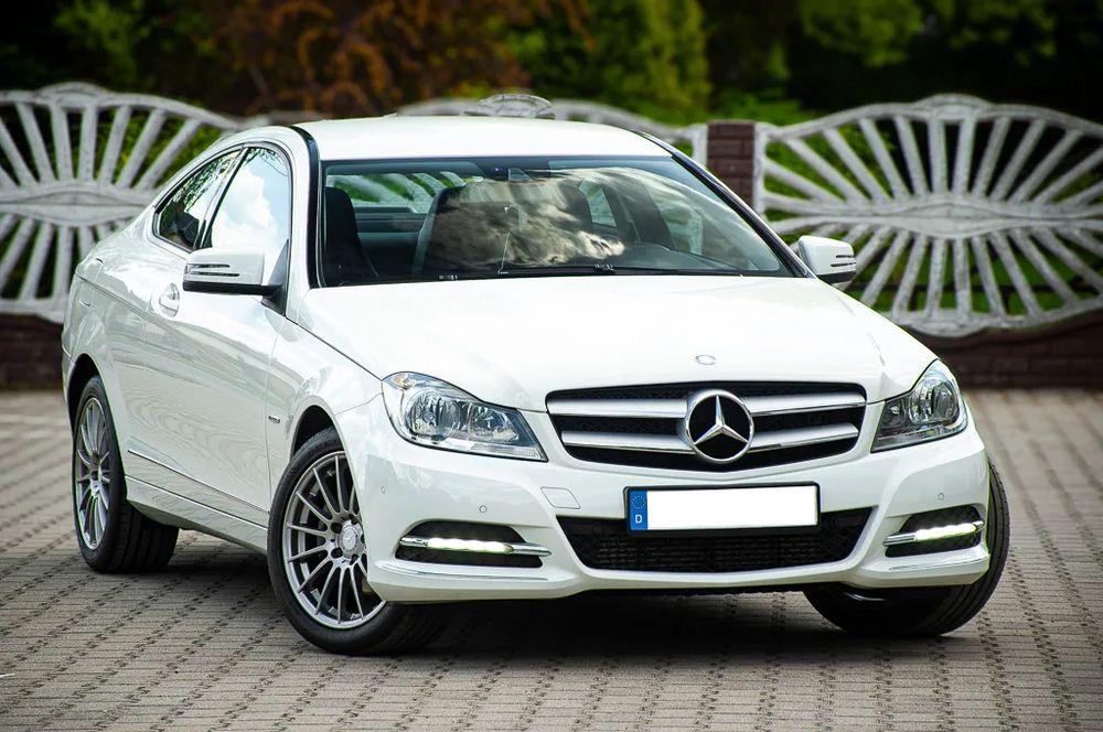 Mercedes-Benz C W204 180 BlueEFFICIENCY 2012