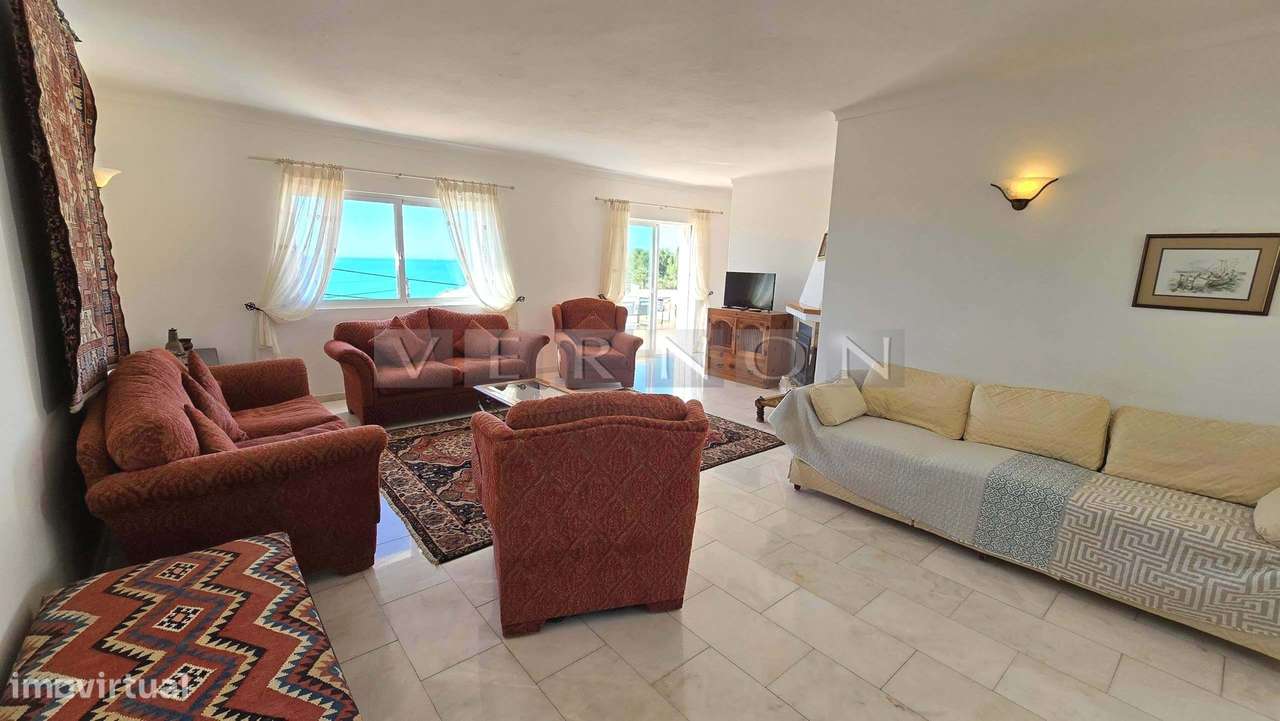 Algarve, para venda, moradia T5 primeira linha do mar com piscina aque-25