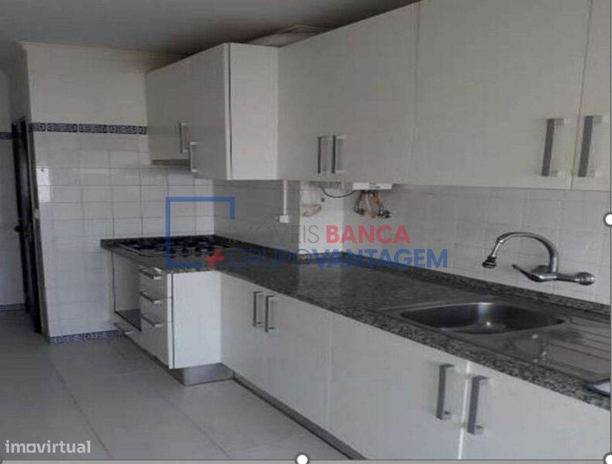 APARTAMENTO T2  - RIO DE MOURO - Grande imagem: 3/26