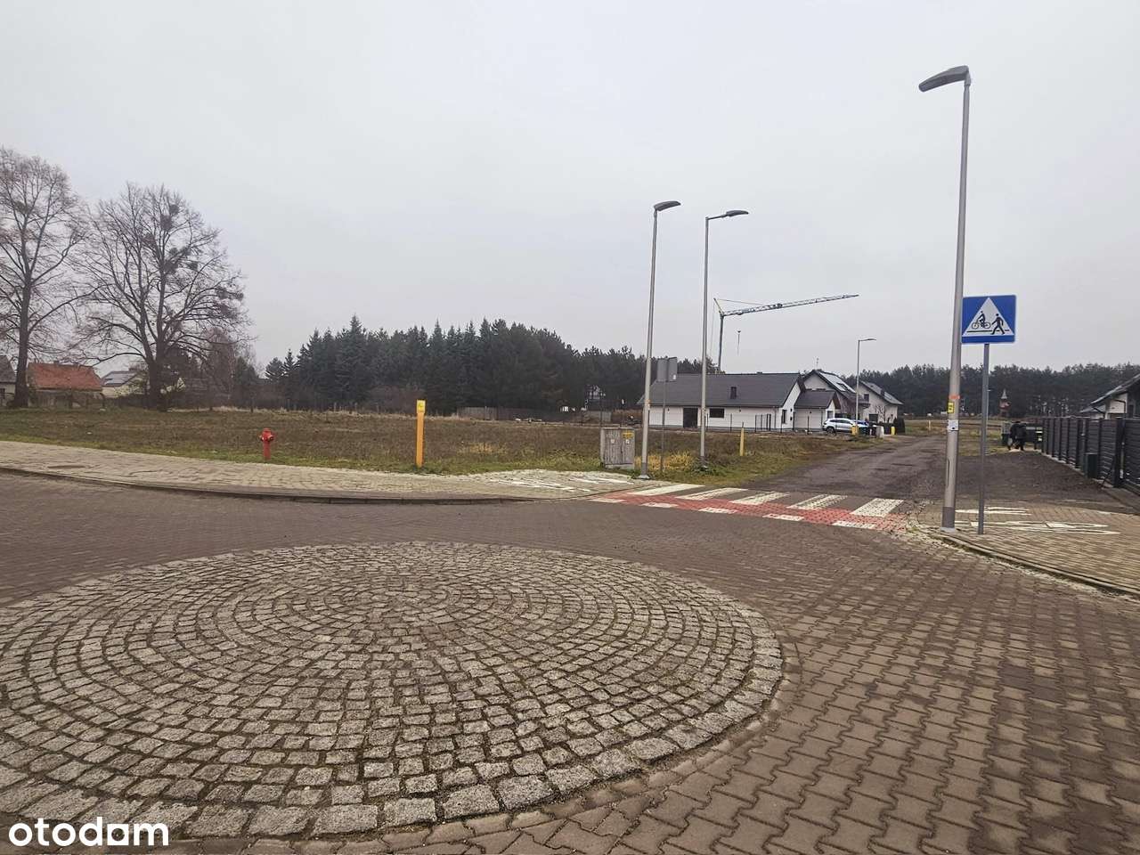 Bursztynowe Wzgórze. W pełni uzbrojona, narożna działka budowlana-2