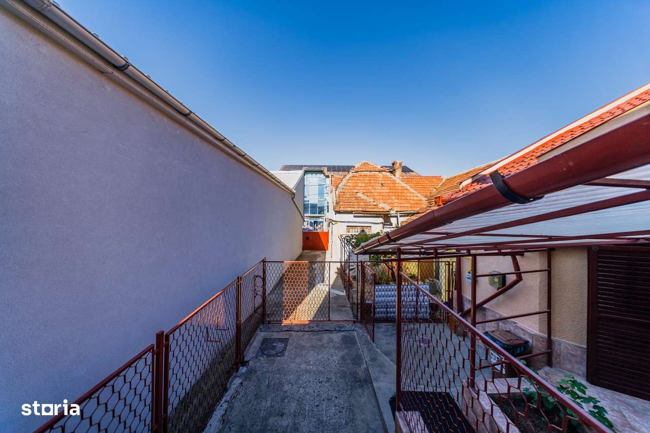 Vilă impunătoare cu arhitectură elvetiană pe 3 nivele - proprietar - Imagine principală: 4/19