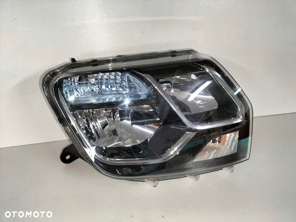 Lampa przednia reflektor prawa DACIA DUSTER I LIFT 13-15 - 3