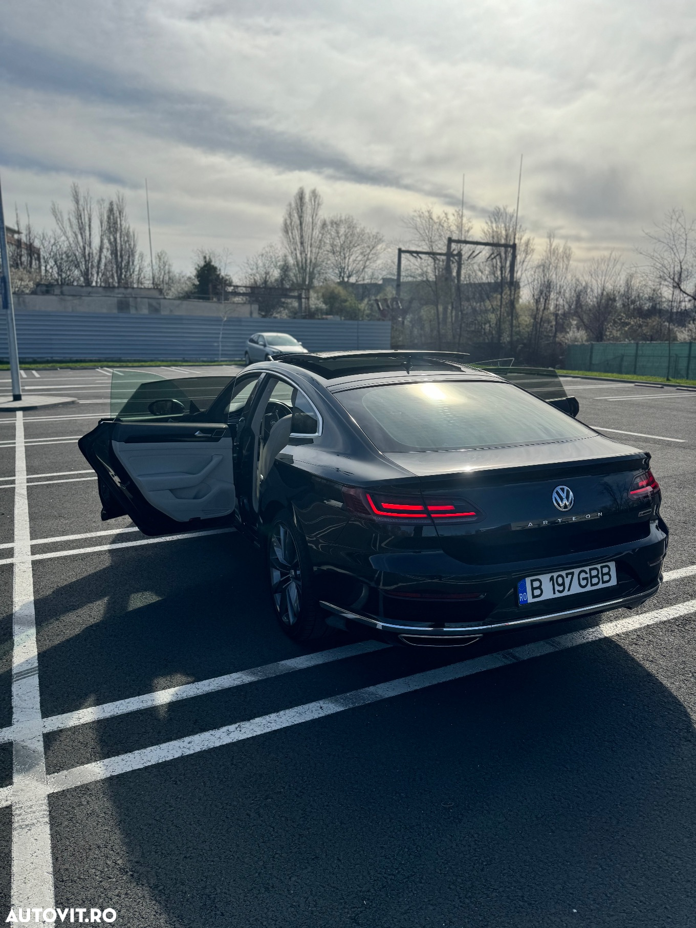 Volkswagen ARTEON 2.0 TDI DSG 4Motion Elegance - 6