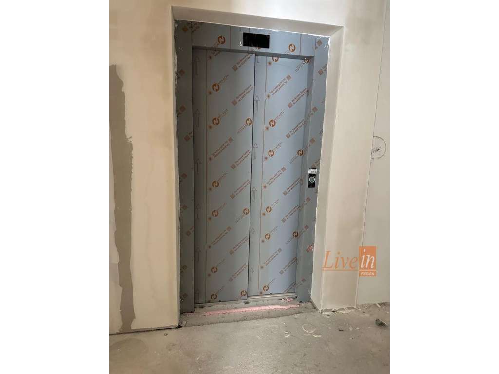 Apartamento T2 Novo com Terraço de 90m2 na Ericeira-10