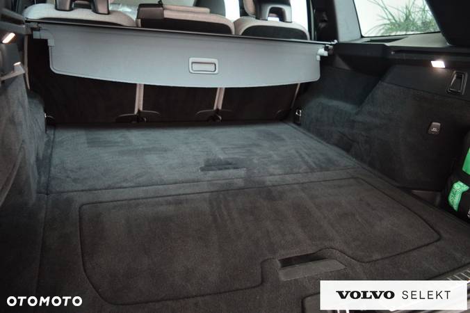 Volvo XC 90 - 16